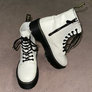 Women's Marke NIIH With Soles Bouncing Platform Boots White Size 8.5  39